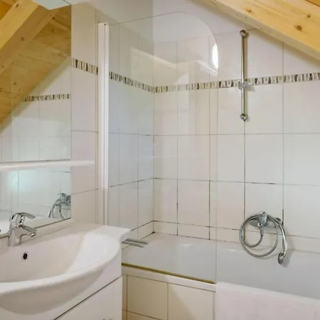 Bojahouse Dağ evi Sankt Georgen ob Murau